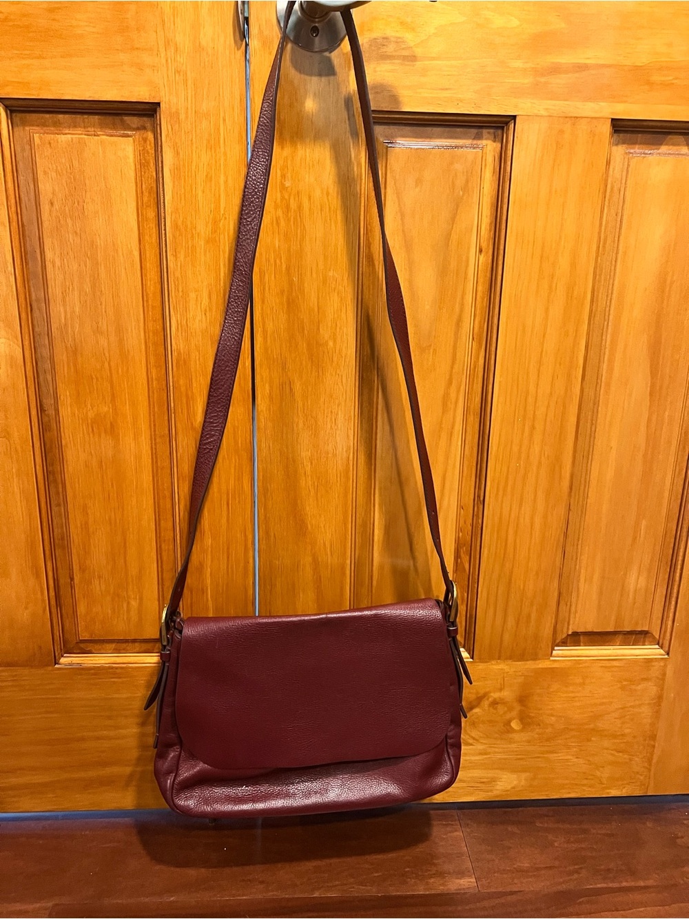 Fossil Classic Burgundy Leather Crossbody Bag
